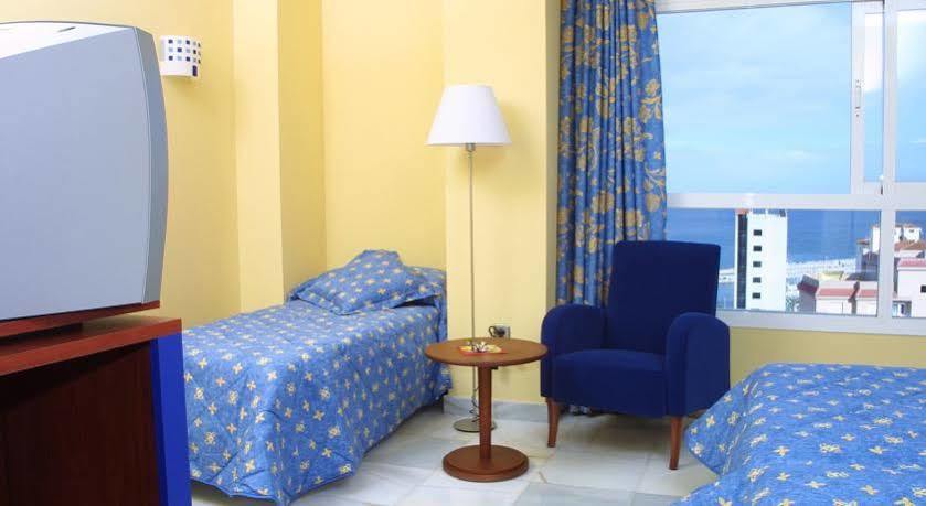 Apartamentos Turisticos Biarritz - Bloque I Gandía Eksteriør bilde